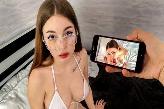 Um fotógrafo e um modelo de fotos tiveram uma forte sessão de amor
