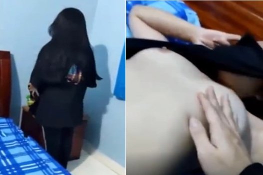 Foda minha buceta com fenda preta