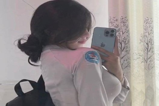 Vanna Bardot se infiltra com seu vizinho